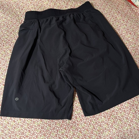 Lululemon black men’s shorts - Picture 3 of 8